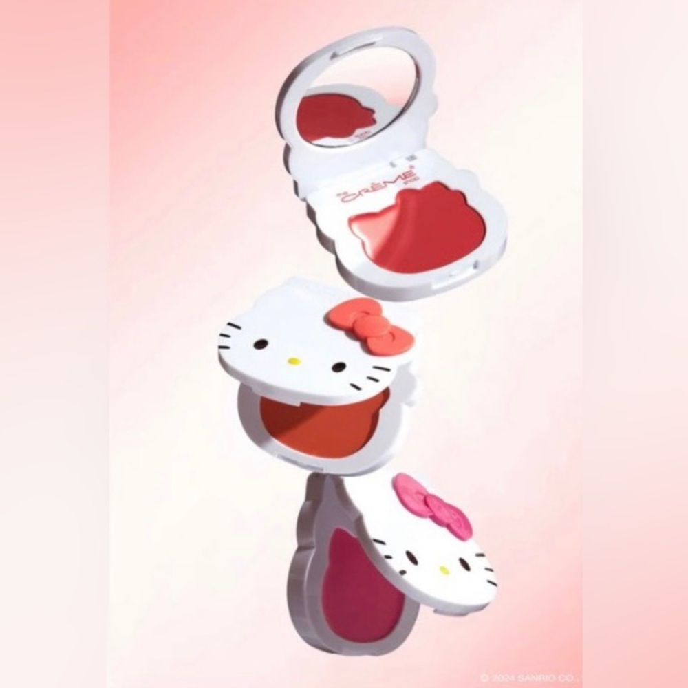 Hello Kitty Crème Blush Balm Peach Pout  Limited Edition
